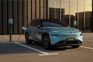 融合小鹏智驾+800V快充，金标大众旗舰SUV与众08上市