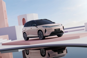 15万级纯电家用新选择，第三代元PLUS北京车展首发亮相