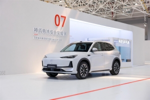 吉利智充技术发布，全新银河E5上市限时9.78万元起